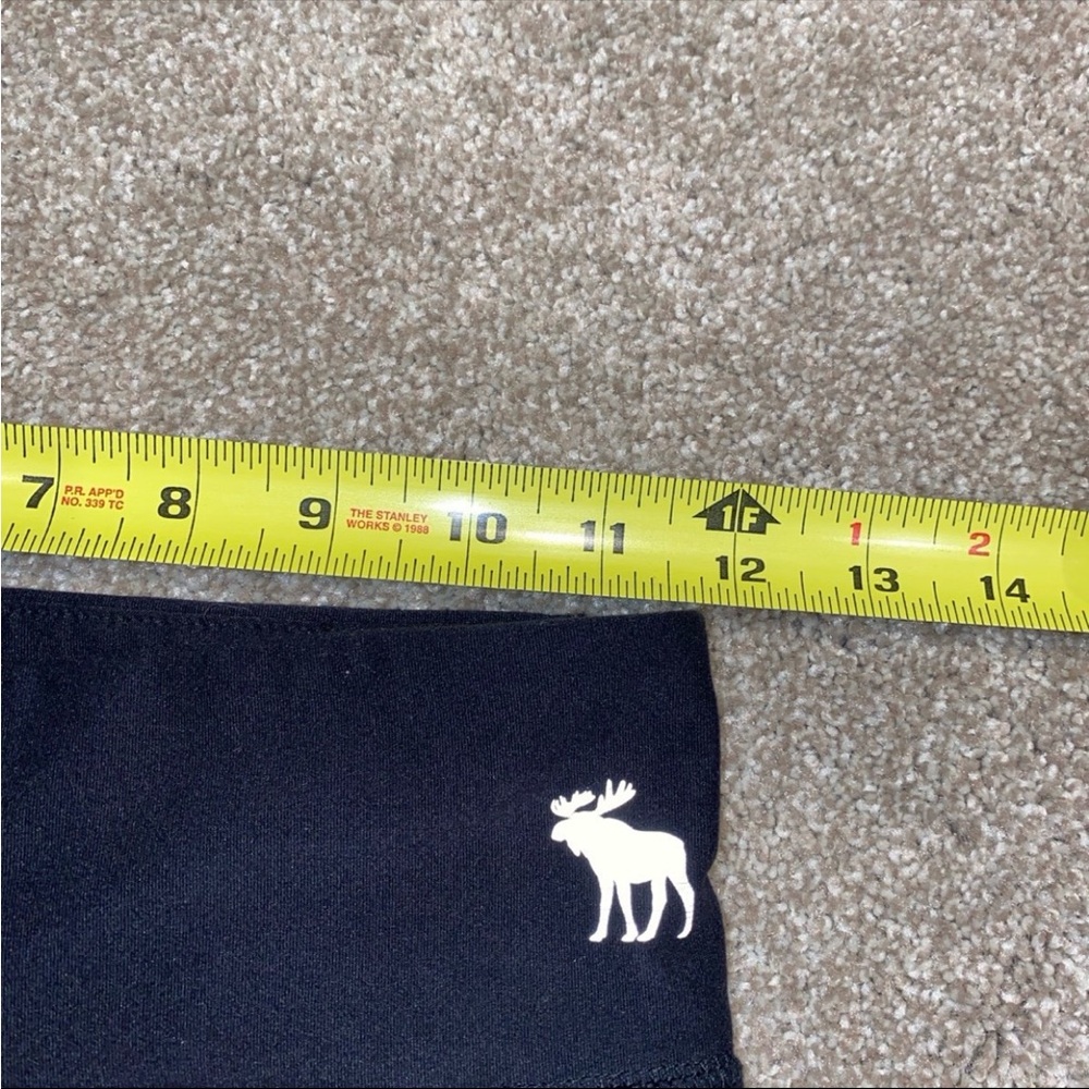 Abercrombie Active Kids Flare Leggings Black Size 13/14 - Picture 4 of 8